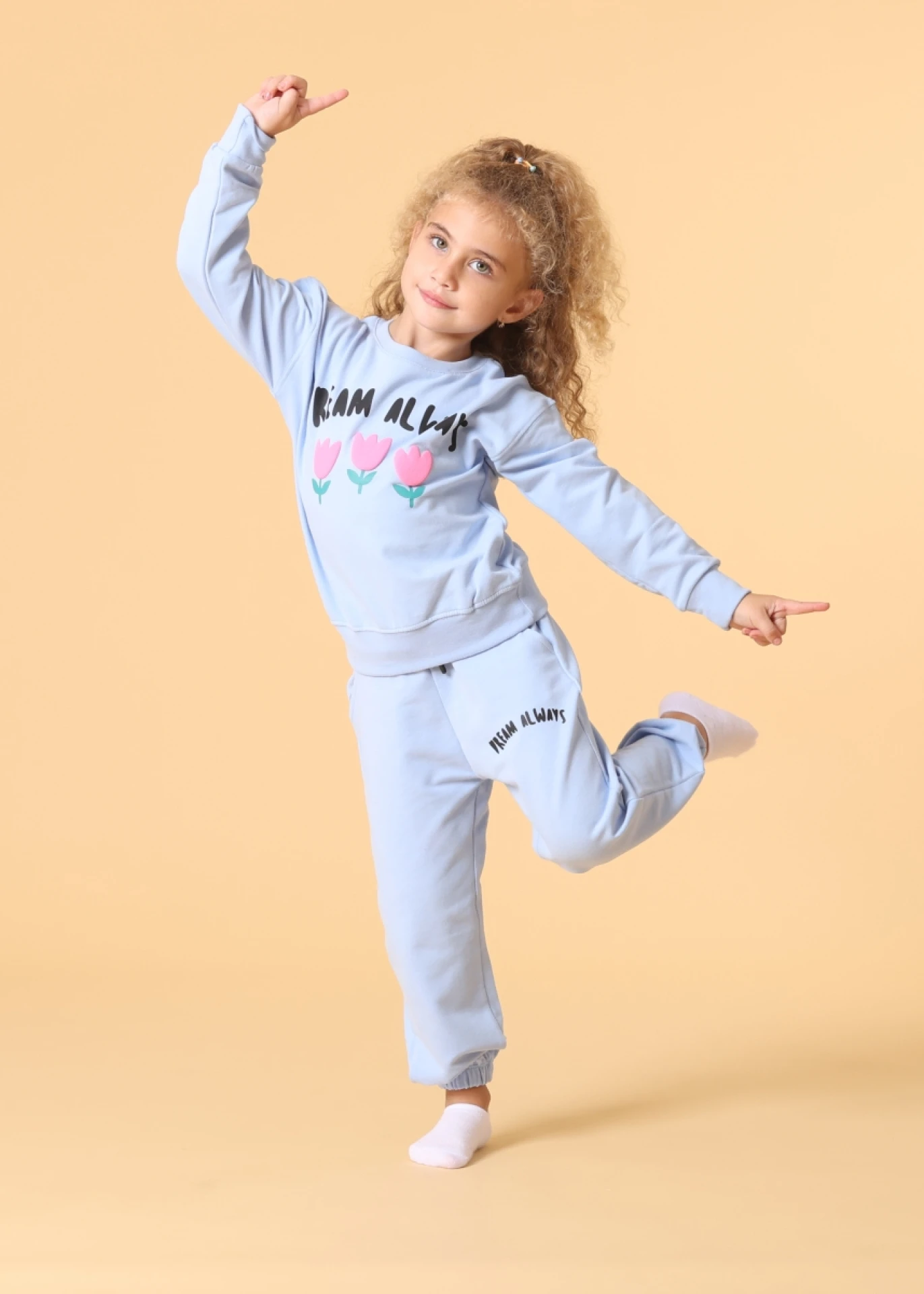 4-12 (5ad) DREAM ALWAYS KIZ FIRÇALI EŞOFMAN TK