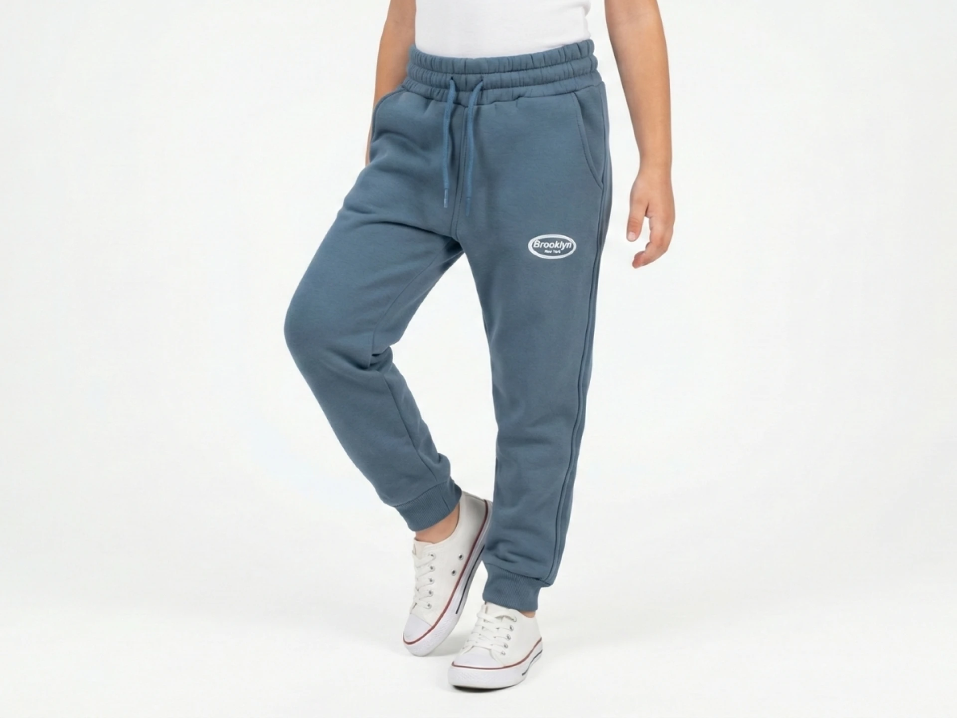 4/8 YAŞ 3 İP ŞARDONLU "Brooklyn" Baskılı ve Bağcıklı Unisex Çocuk Eşofman Altı