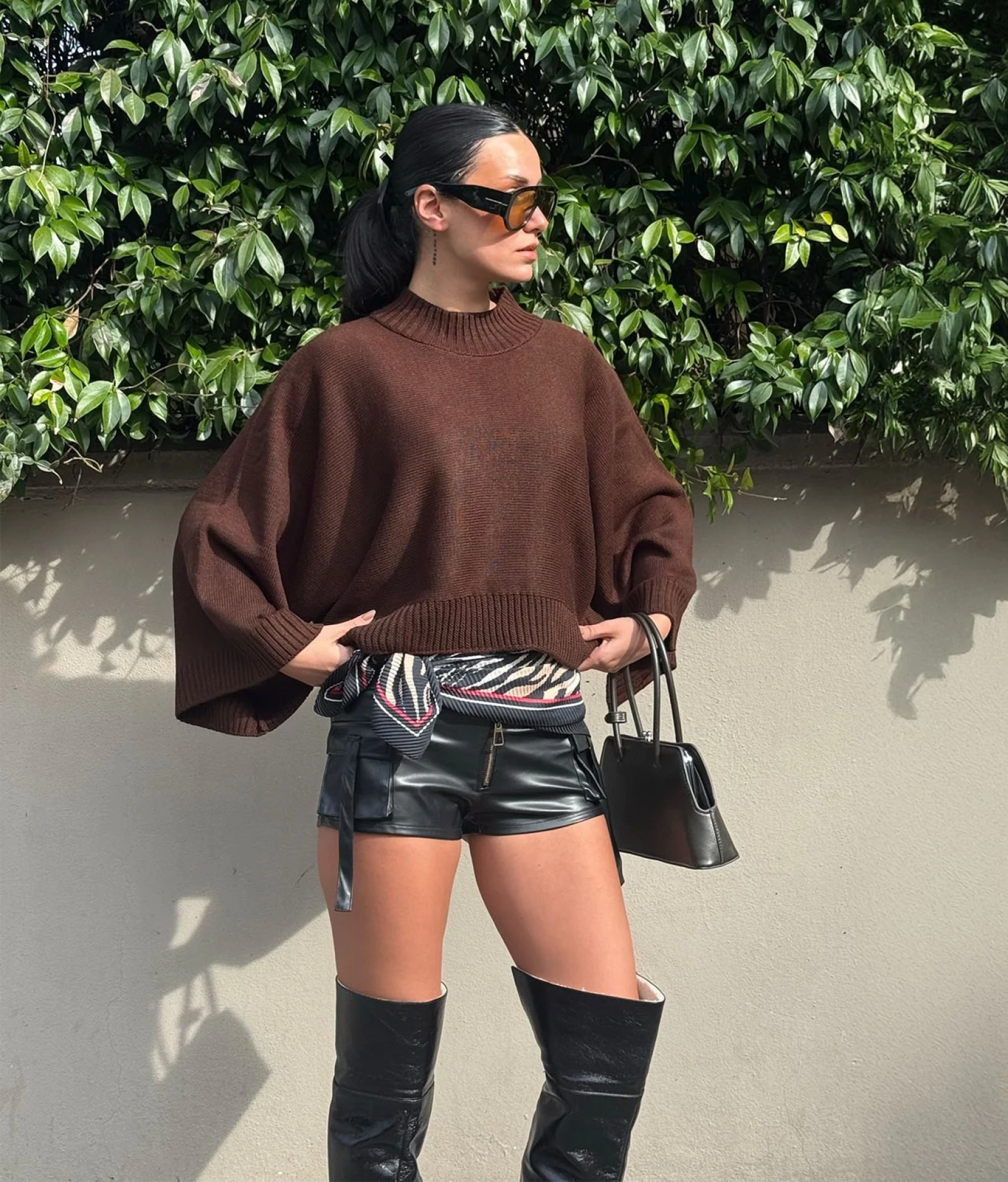 Batwing Kol Yüksek Yaka Triko Kazak