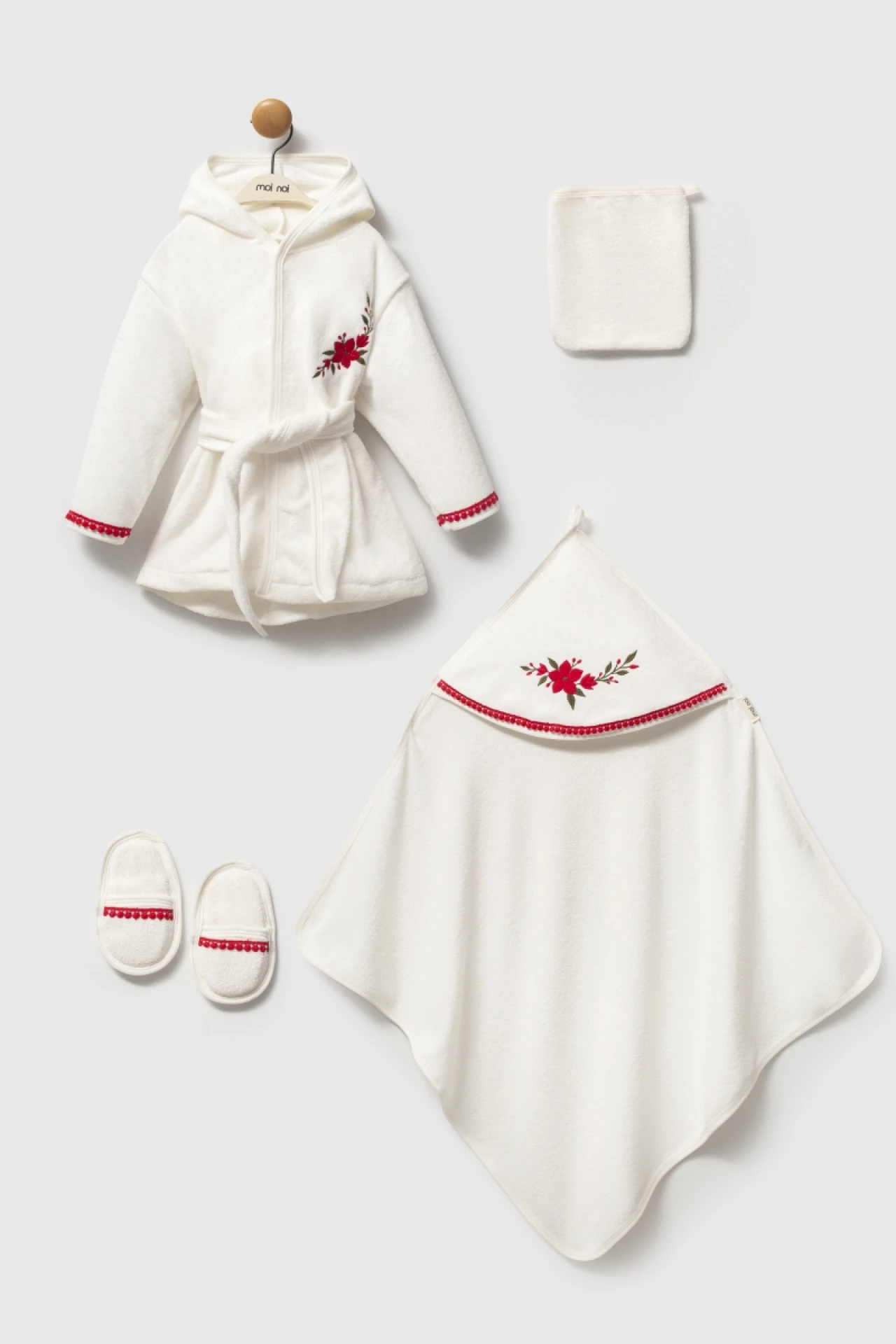 Bornoz Set - Kırmızı Çiçek