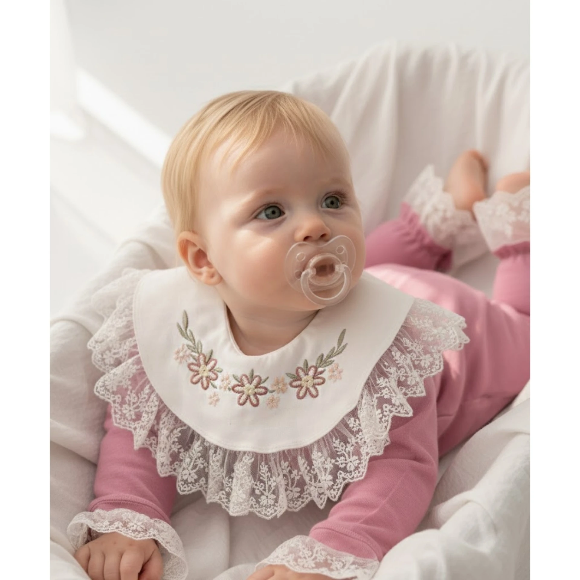 ÇAKAR BEBE KIZ 3-6-9-12 AY ÇİCEK NAKIŞLI KIZ TULUM