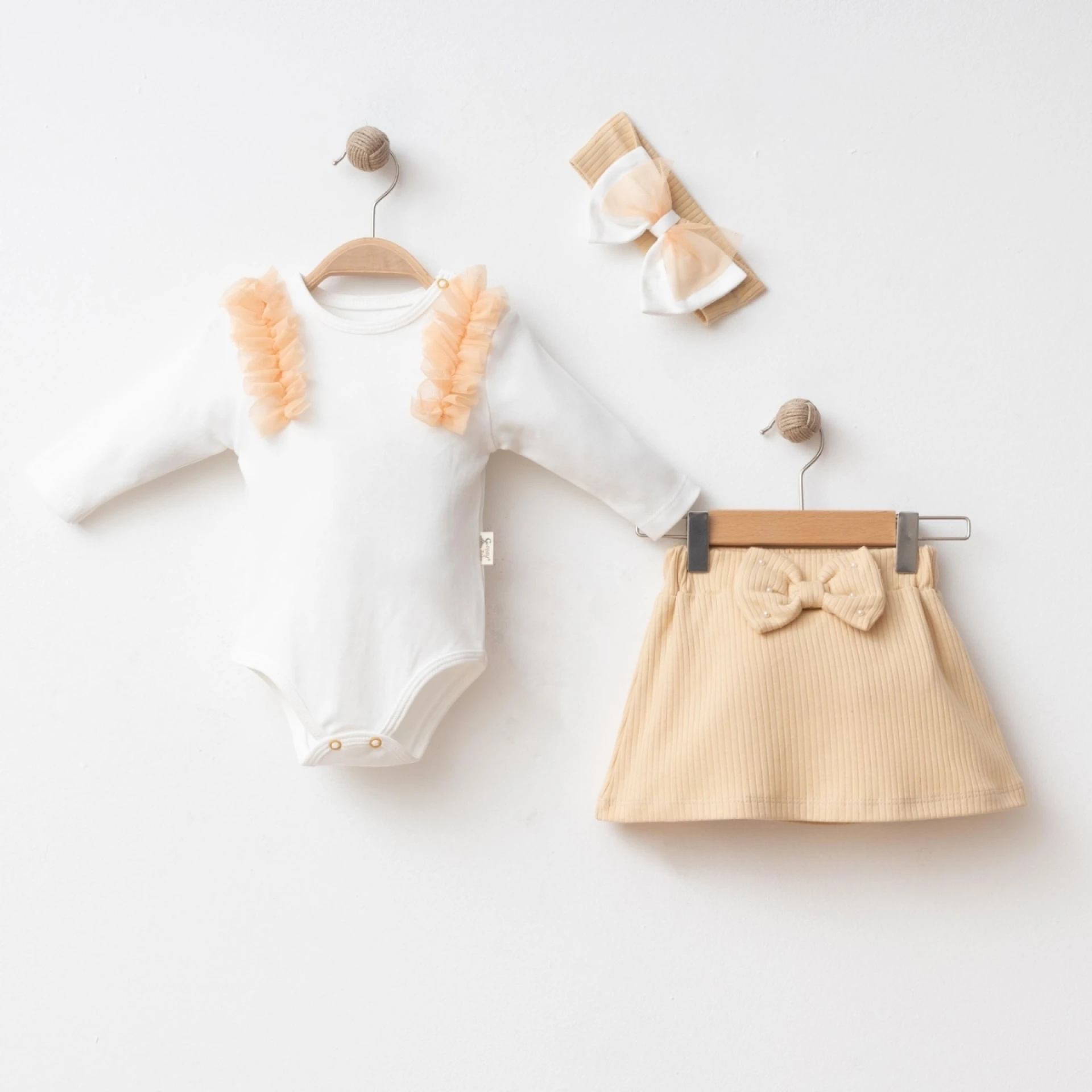 COŞAY BEBE KIZ 6-9-12 AY FIRFIRLI ETEKLİ TAKIM