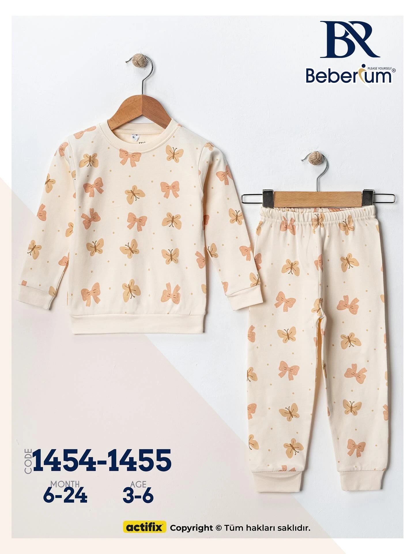Kız Çocuk Büyüleyici Kelebek Desenli Pijama Takımı