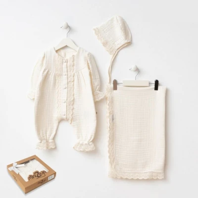 MİNİZEYN KIZ BEBEK 0-3 AY MUSLİN TULUMLU KUTULU SER